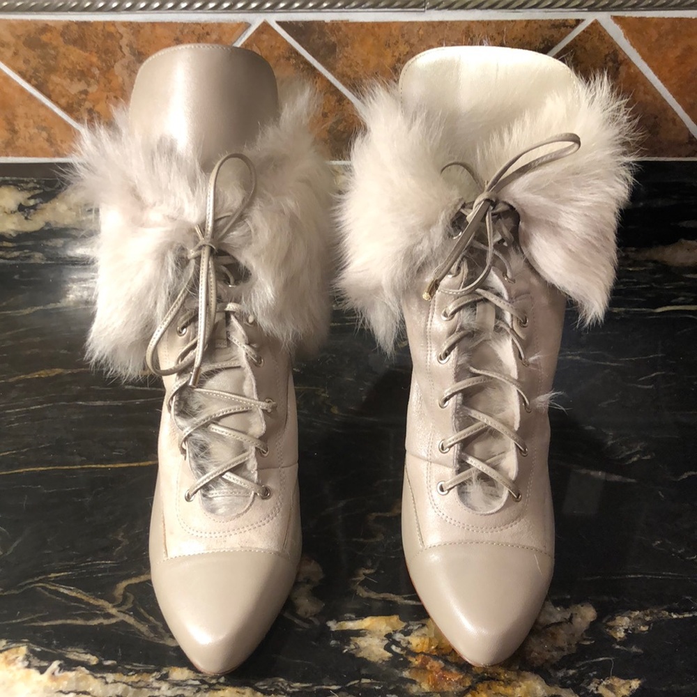 Ann Taylor leather and fur bootie